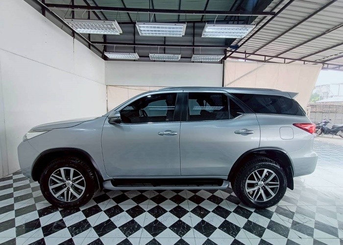 Used 8
                    TOYOTA
                     for Sale Image