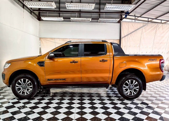 Used 10
                    FORD
                     for Sale Image