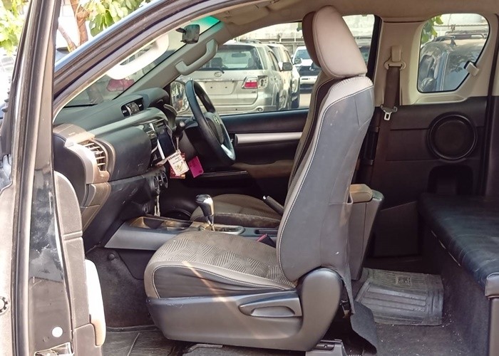 Used 12
                    TOYOTA
                     for Sale Image