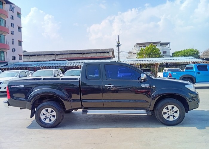 Used 5
                    TOYOTA
                     for Sale Image
