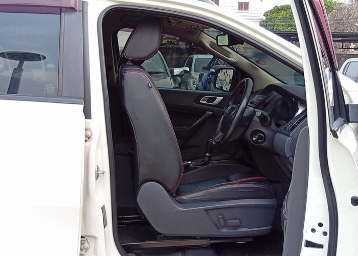 Used 8
                    FORD
                     for Sale Image