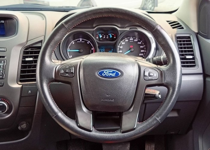 Used 8
                    FORD
                     for Sale Image