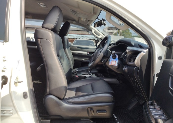 Used 9
                    TOYOTA
                     for Sale Image