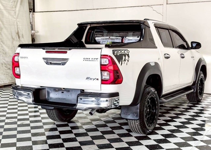 Used 9
                    TOYOTA
                     for Sale Image