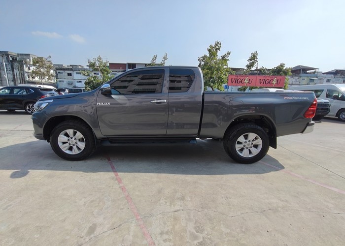 Used 4
                    TOYOTA
                     for Sale Image