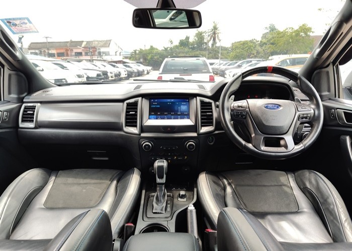 Used 8
                    FORD
                     for Sale Image