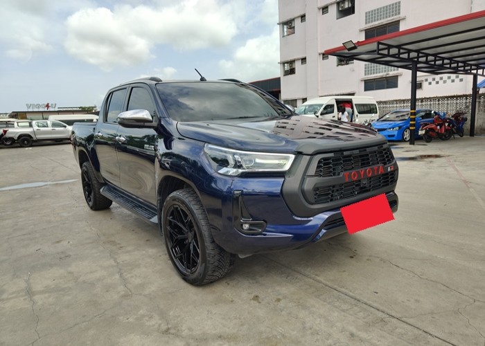 Used 10
                    TOYOTA
                     for Sale Image