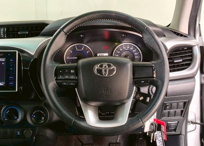 Used 4
                    TOYOTA
                     for Sale Image