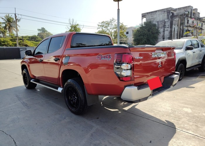 Used 2
                    MITSUBISHI
                     for Sale Image