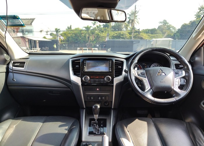 Used 2
                    MITSUBISHI
                     for Sale Image