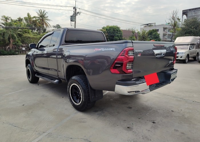 Used 5
                    TOYOTA
                     for Sale Image