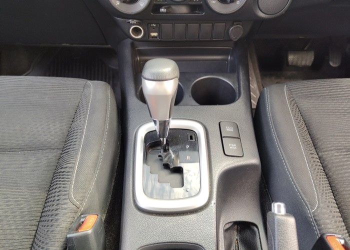 Used 5
                    TOYOTA
                     for Sale Image