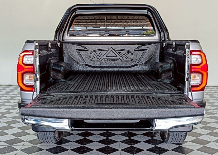 Used 11
                    TOYOTA
                     for Sale Image