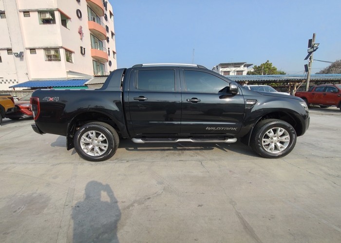 Used 10
                    FORD
                     for Sale Image