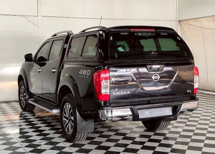 Used 7
                    NISSAN
                     for Sale Image