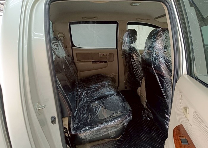 Used 12
                    TOYOTA
                     for Sale Image