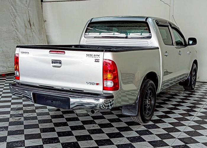 Used 12
                    TOYOTA
                     for Sale Image