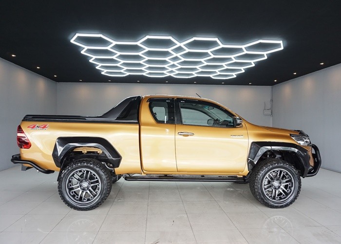 Used 5
                    TOYOTA
                     for Sale Image