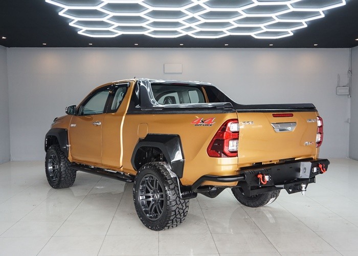 Used 5
                    TOYOTA
                     for Sale Image