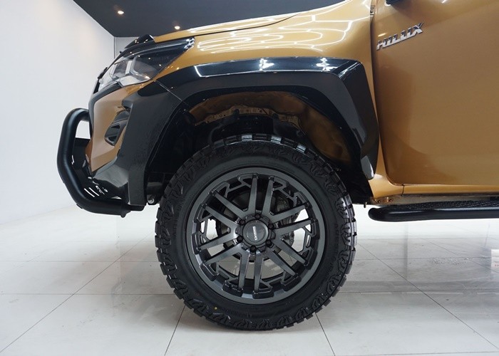 Used 5
                    TOYOTA
                     for Sale Image
