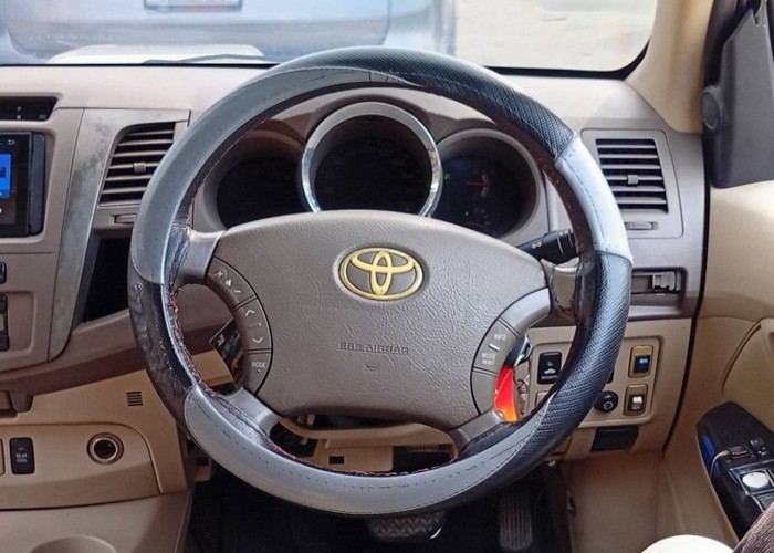 Used 5
                    TOYOTA
                     for Sale Image
