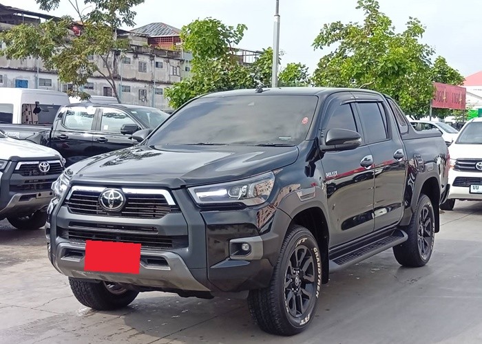 TOYOTA