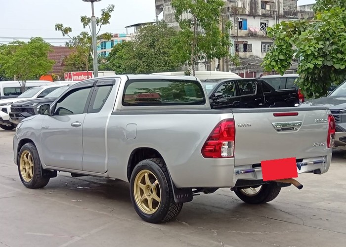 Used 8
                    TOYOTA
                     for Sale Image