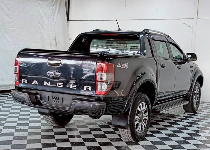 Used 8
                    FORD
                     for Sale Image