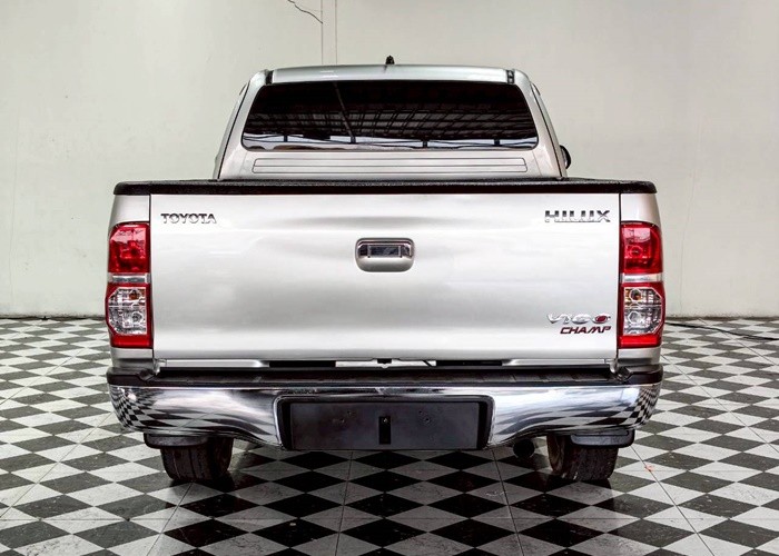 Used 7
                    TOYOTA
                     for Sale Image