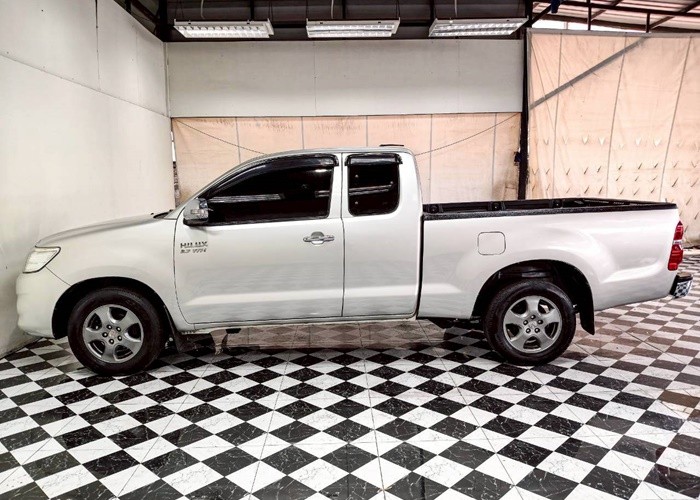 Used 7
                    TOYOTA
                     for Sale Image