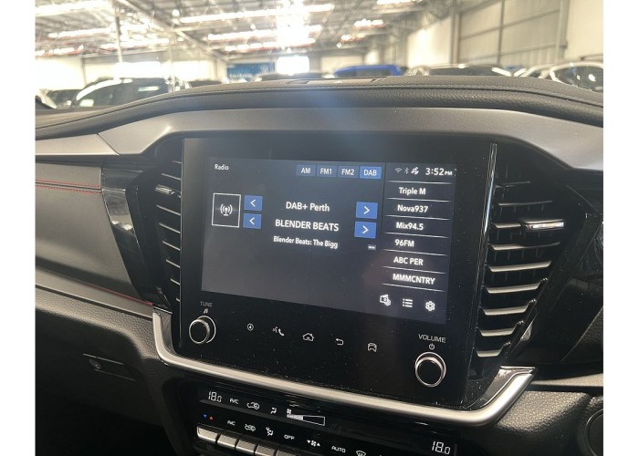 Used 1
                    ISUZU
                     for Sale Image