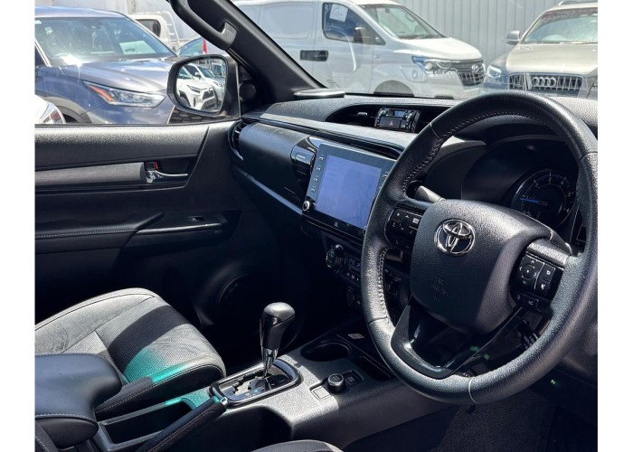 Used 1
                    TOYOTA
                     for Sale Image