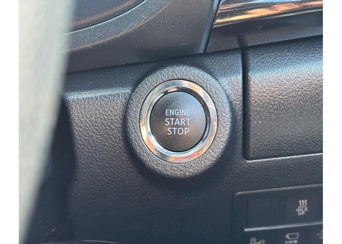 Used 1
                    TOYOTA
                     for Sale Image