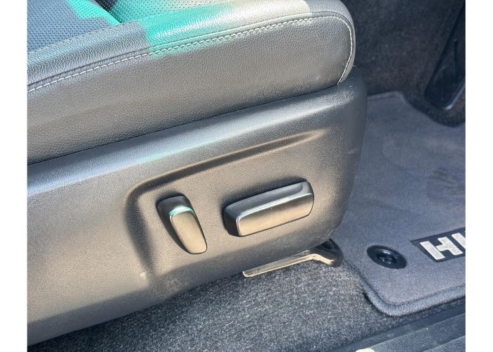 Used 1
                    TOYOTA
                     for Sale Image