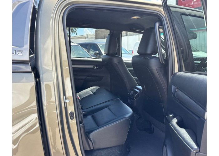 Used 1
                    TOYOTA
                     for Sale Image