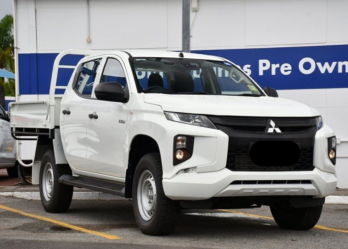 Used 1
                    MITSUBISHI
                     for Sale Image