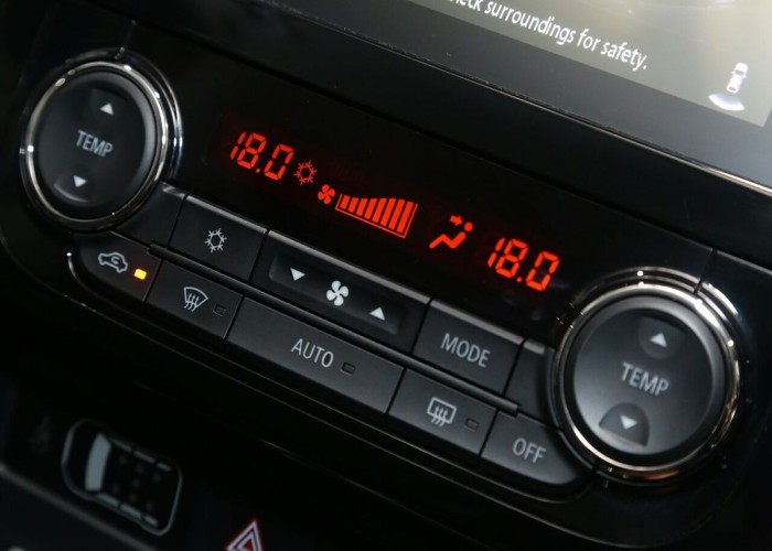 Used 1
                    MITSUBISHI
                     for Sale Image