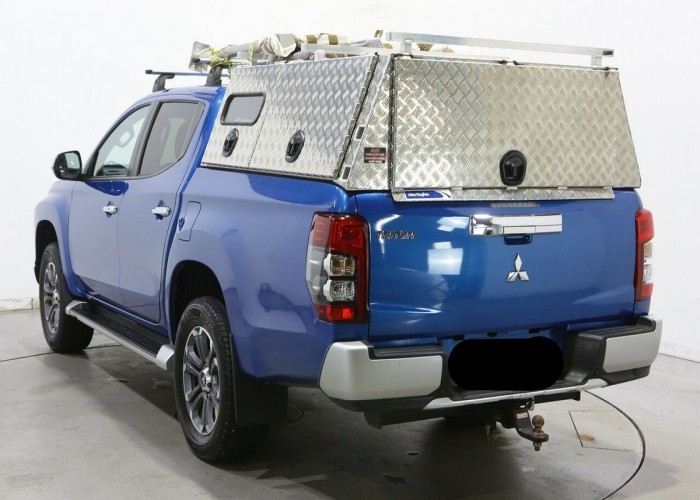 Used 1
                    MITSUBISHI
                     for Sale Image