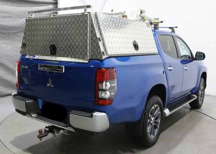 Used 1
                    MITSUBISHI
                     for Sale Image