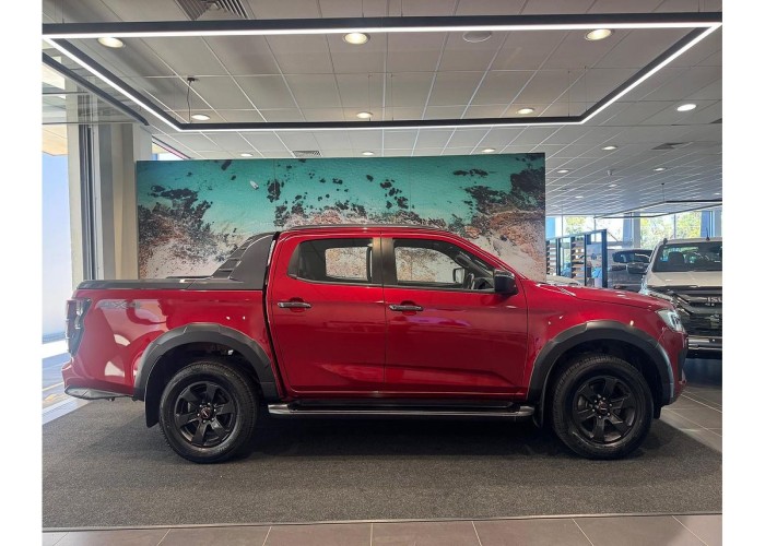 Used 1
                    ISUZU
                     for Sale Image