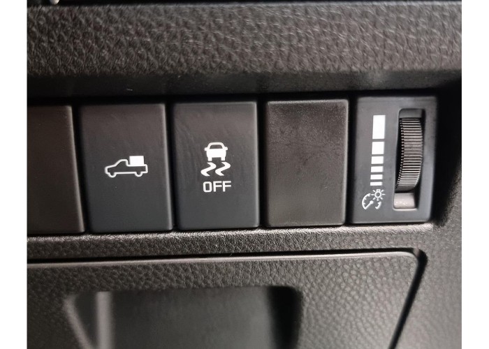 Used 1
                    ISUZU
                     for Sale Image