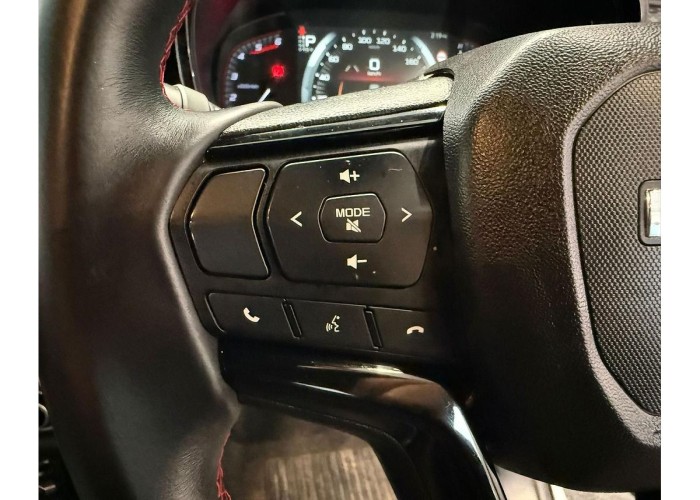 Used 1
                    ISUZU
                     for Sale Image