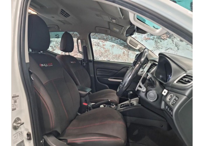 Used 1
                    MITSUBISHI
                     for Sale Image