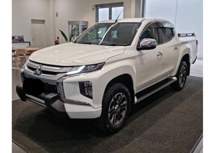 Used 1
                    MITSUBISHI
                     for Sale Image