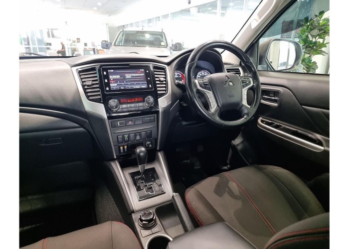 Used 1
                    MITSUBISHI
                     for Sale Image