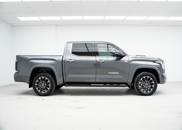 Used 1
                    TOYOTA
                     for Sale Image