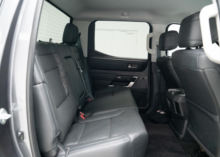 Used 1
                    TOYOTA
                     for Sale Image