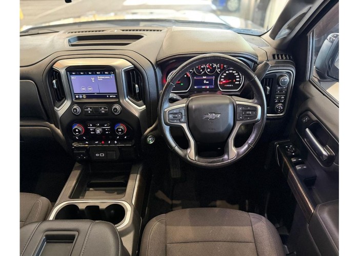 Used 1
                    CHEVROLET
                     for Sale Image