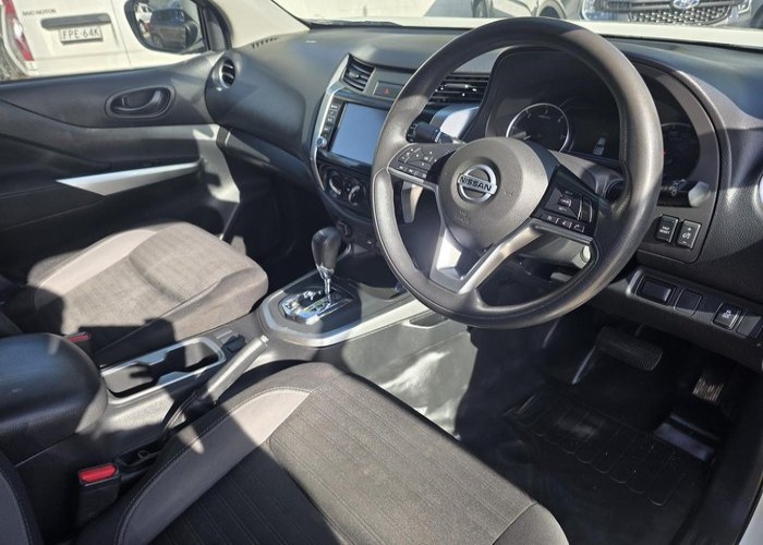 Used 2
                    NISSAN
                     for Sale Image