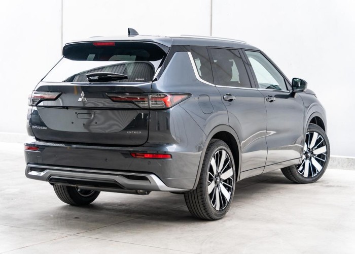 Used 2
                    MITSUBISHI
                     for Sale Image